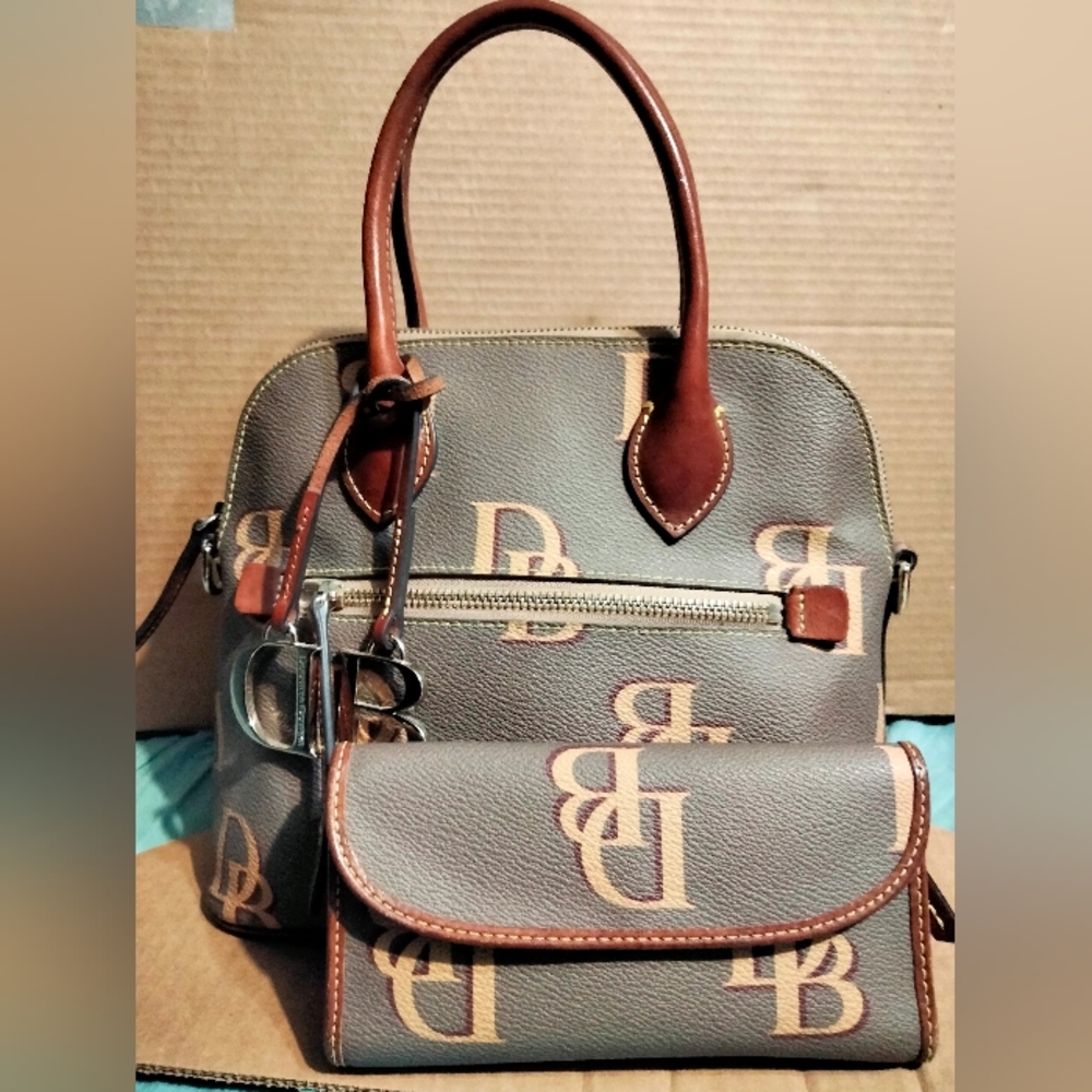 Dooney and Bourke purse and wallet